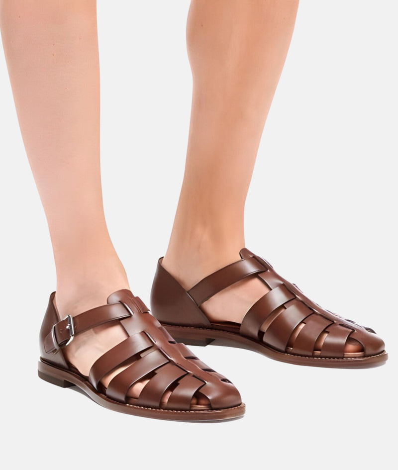 Den - Modische Sandalen mit Riemen und elegantem Schnitt