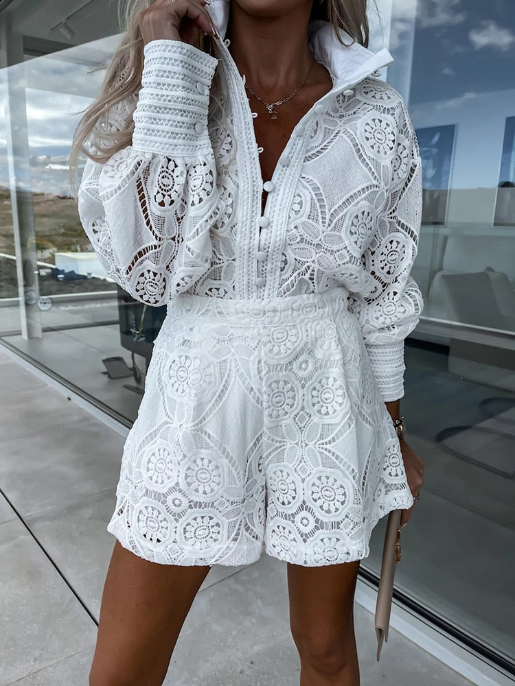 Sofie - Elegantes Sommeroutfit