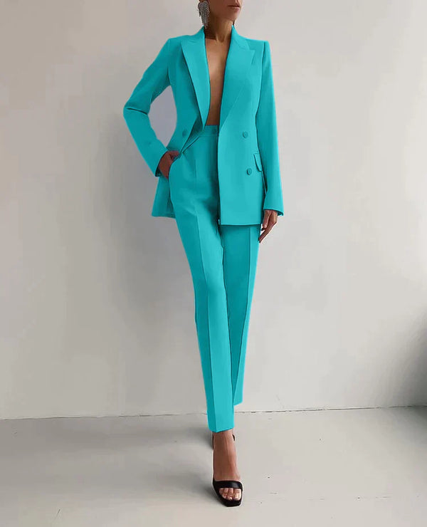 Juna – Stilvoller Blazer und elegante Hose für Damen