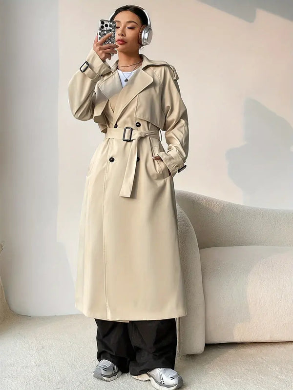 Rennie – Geriemter Trenchcoat mit doppelter Knopfleiste