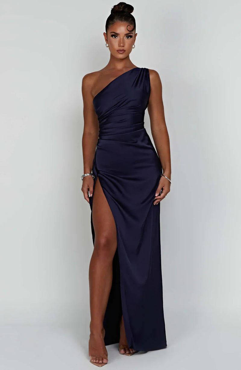 DIANA - Elegantes und Vielseitiges Kleid