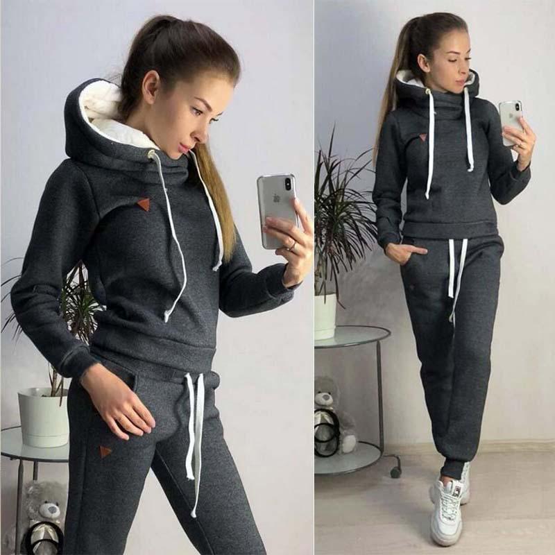 SportDream - Warmer Jogginganzug für Frauen